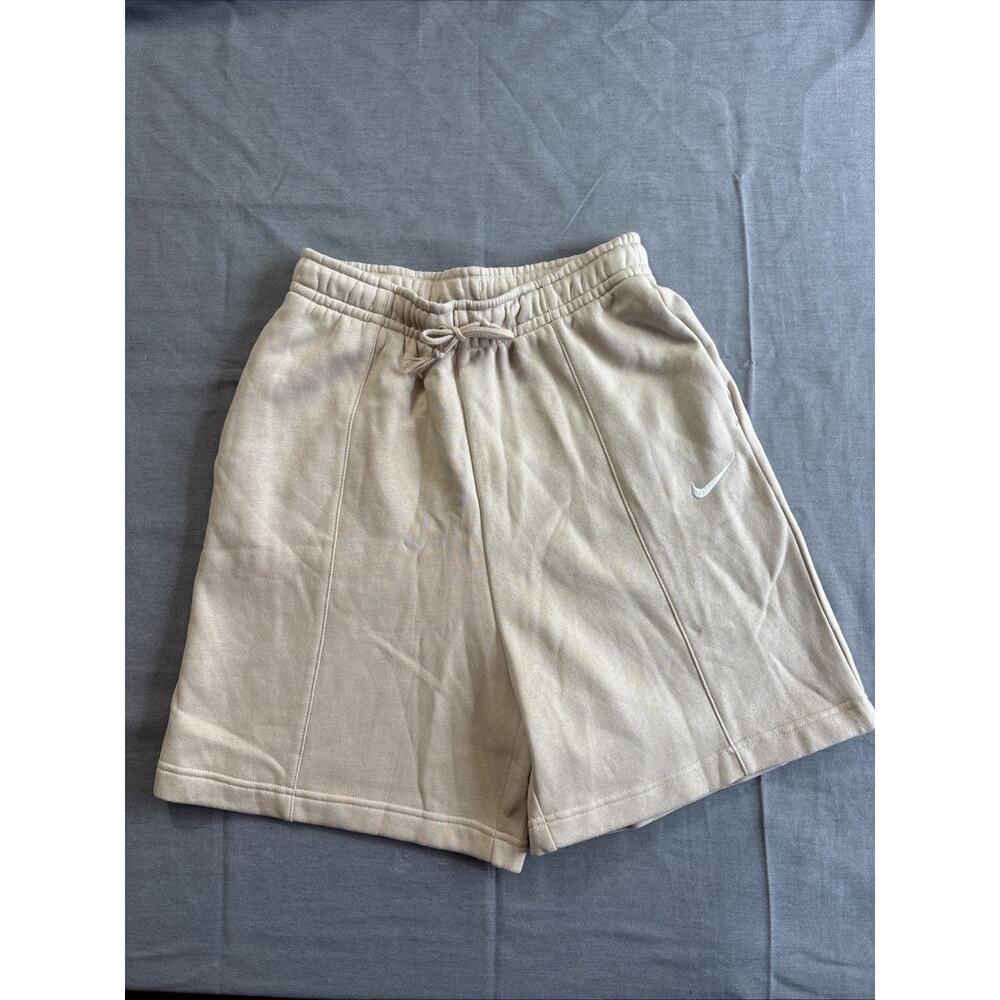 Nike Sportswear Essential High-Rise‎ Fleece Shorts Womens S Khaki DM6123-126